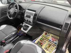 Mazda 5 1.8 Comfort 2006 Gray