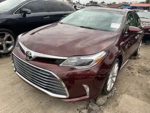 Toyota Avalon Limited 4dr Sedan (3.5L 6cyl 6A) 2014 Red