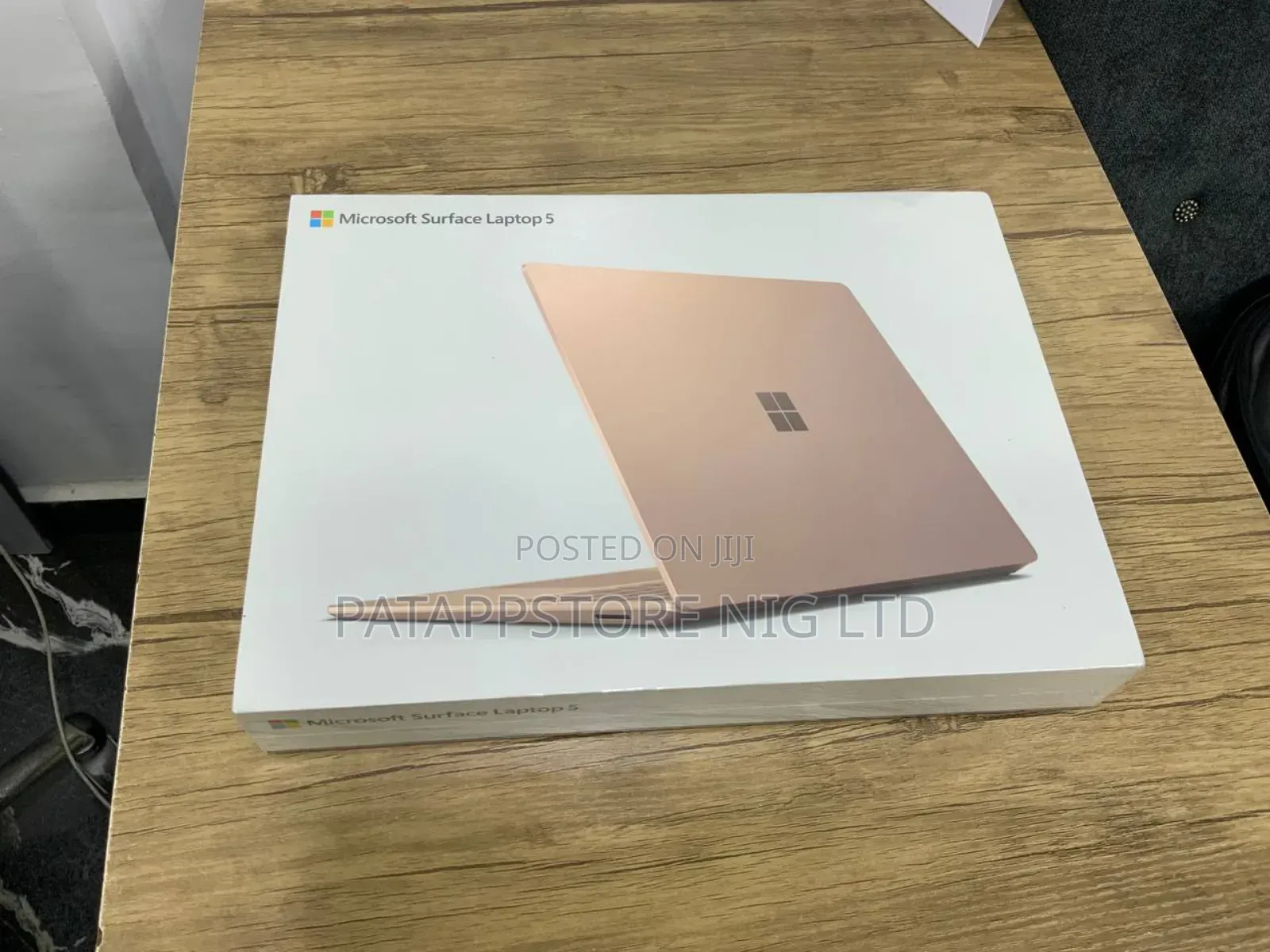 New Laptop Microsoft Surface Laptop 5 8GB Intel Core I5 SSD 512GB