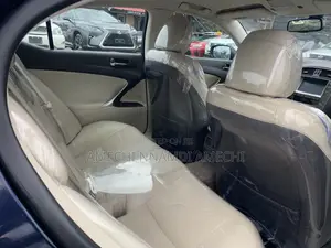 Lexus IS 250 2011 Blue