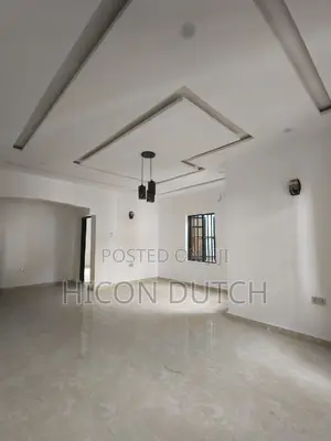2bdrm Block of Flats in Before Paradise, Life Camp for rent