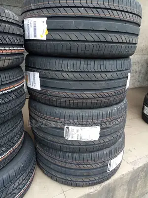 295/40/22 Continental Tyre