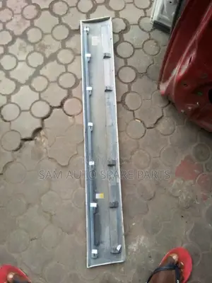 Toyota Venza Door Padded 2013 Model Front Right