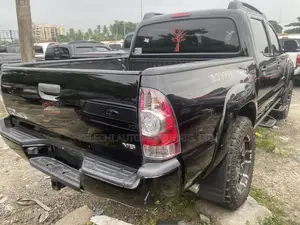 Toyota Tacoma 2013 Black
