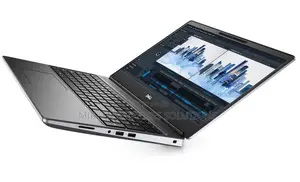 New Laptop Dell Precision 7750 32GB Intel Xeon SSD 512GB