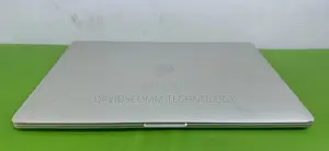 Laptop Apple MacBook Pro 2017 16GB Intel Core I7 SSD 1T