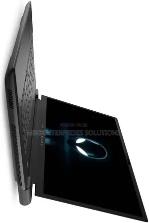 New Laptop Dell Alienware M16 R1 32GB Intel Core I9 SSD 1T
