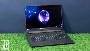 New Laptop Dell Alienware M16 R1 32GB Intel Core I9 SSD 1T