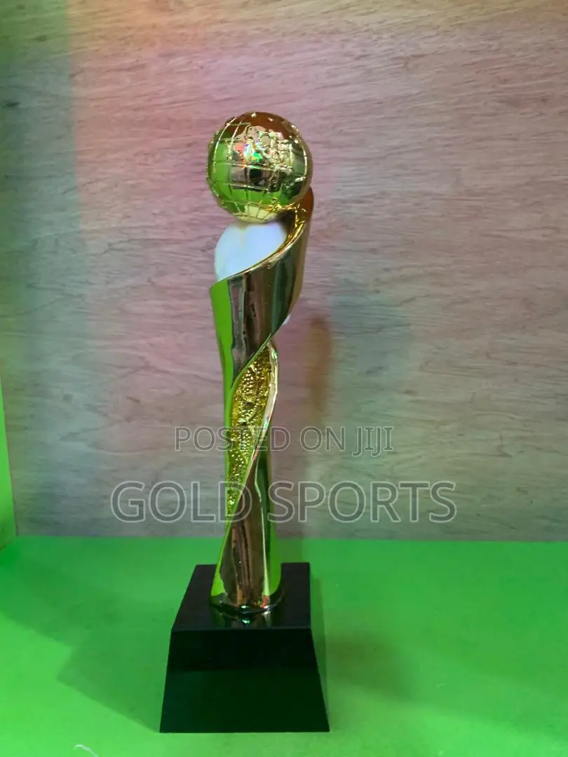 New Quality Trophy Rr11
