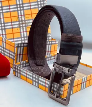 Original Burberry Black Leather Belt Is Available