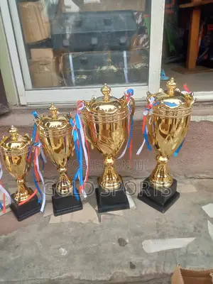 Set of Trophy Cup Rr18