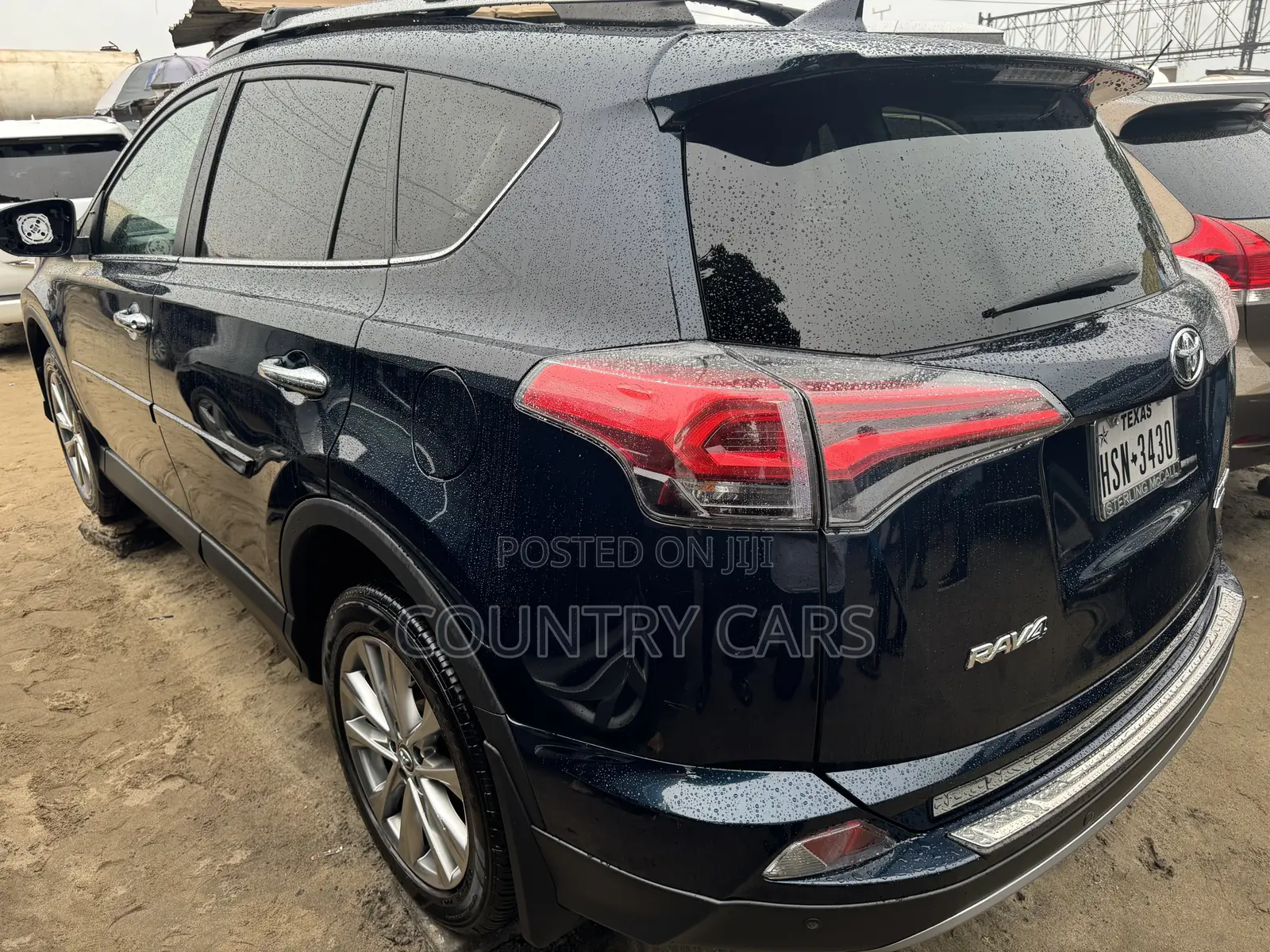 Toyota RAV4 2018 Blue