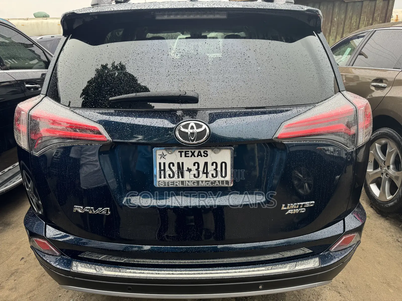 Toyota RAV4 2018 Blue