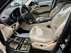 Mercedes-Benz GLE-Class GLE 350d 4MATIC 2017 Brown