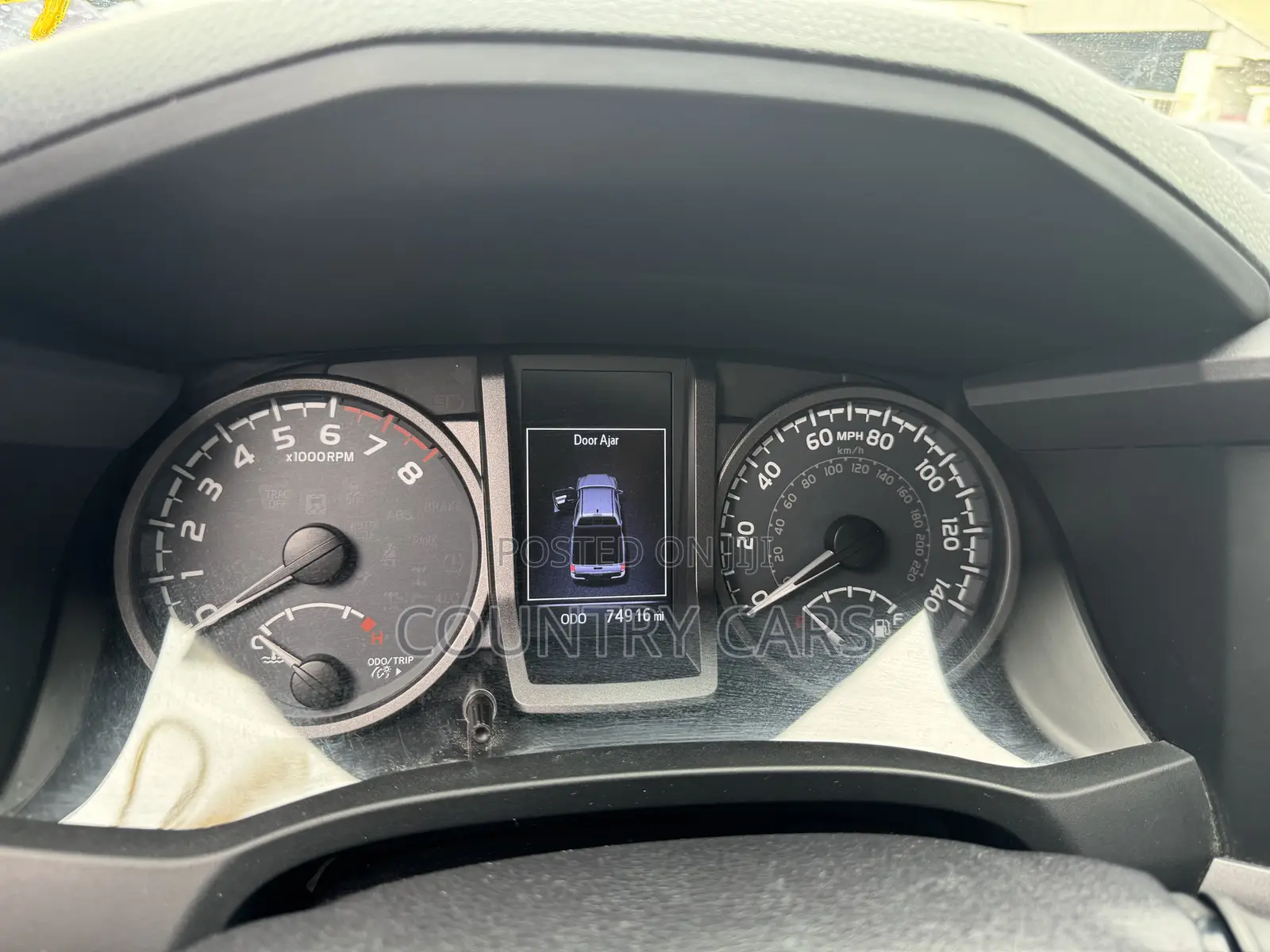 Toyota Tacoma 4dr Double Cab 2016