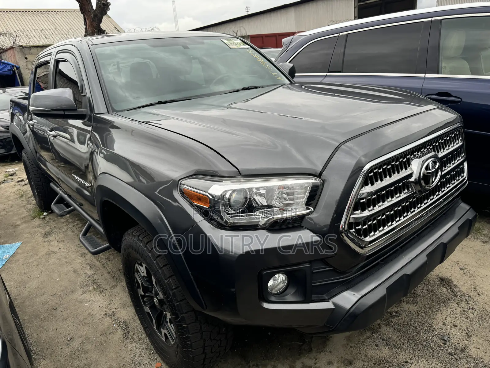 Toyota Tacoma 4dr Double Cab 2016