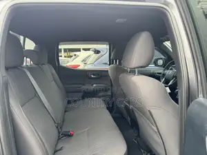 Toyota Tacoma 4dr Double Cab 2016
