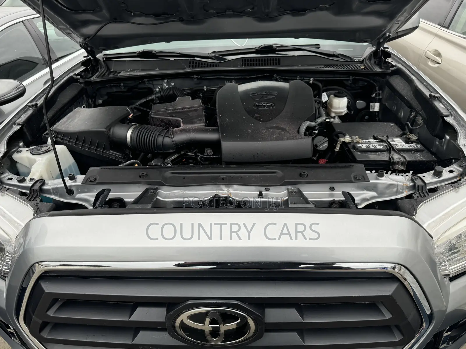 Toyota Tacoma 2020 Silver