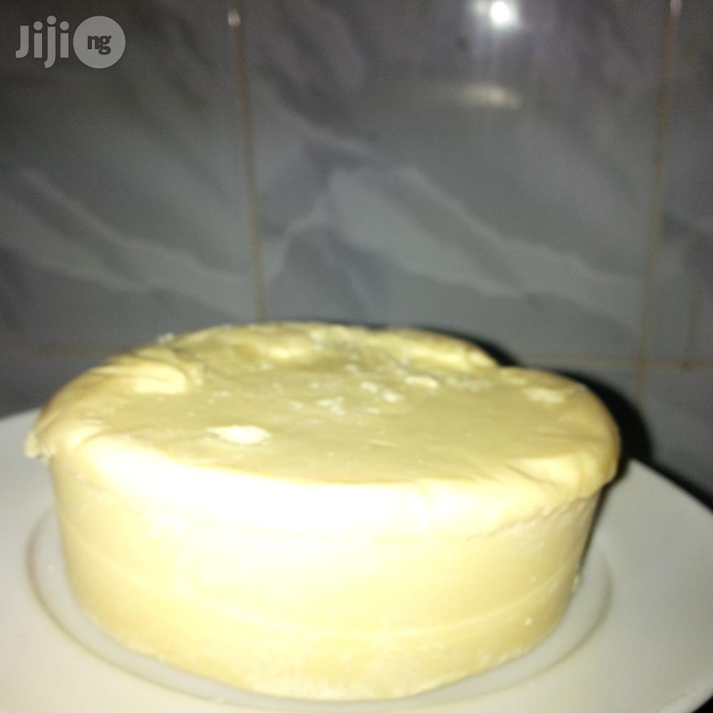 100% Pure Organic Cocoa Butter