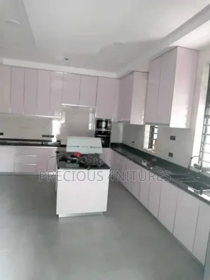 Kitchen Cabinet