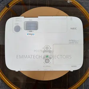4000 Lumens Daylight Nec Projector