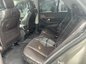 Mercedes-Benz GLE-Class GLE 350 4MATIC 2020 Gold