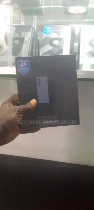 New Samsung Galaxy Z Fold 5 256 GB Black