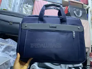 Quality Fully Padded Hp Laptop/Conference Bag