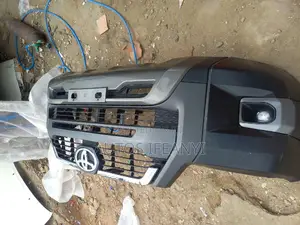 Complete Front Bumper Toyota Hilux 2022 Available Dm