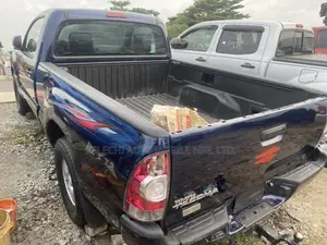 Toyota Tacoma Access Cab I4 Automatic 2005 Blue