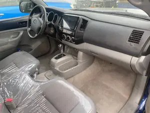 Toyota Tacoma Access Cab I4 Automatic 2005 Blue