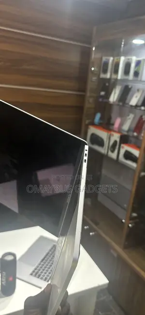 Laptop Apple MacBook Air 2017 8GB Intel Core I5 SSD 256GB