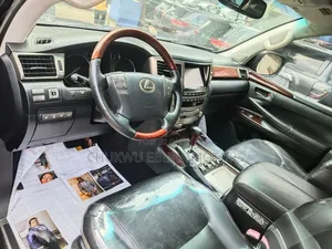 Lexus LX 570 AWD 2014 Black