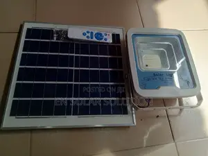 100watts Solar Flood Lights Available With 2 Years Warranty