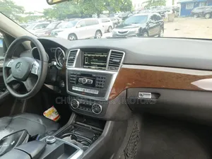 Mercedes-Benz M Class 2015 Black