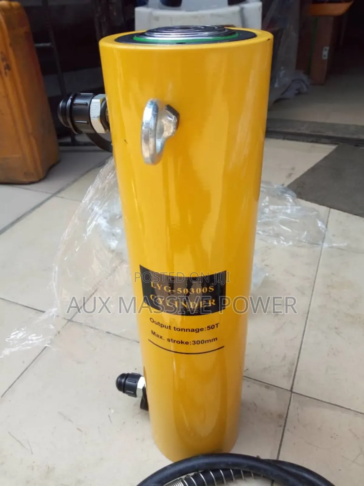 Hydraulic Jack With Pump