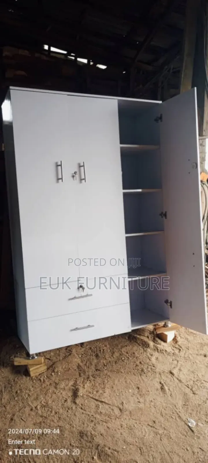 4ft by 6ft Wardrobe