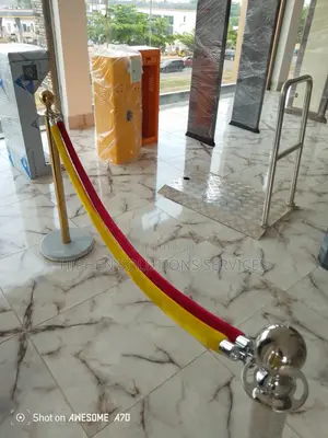 Black Stanchion Rope Crowd Control Barriers Safety Rope