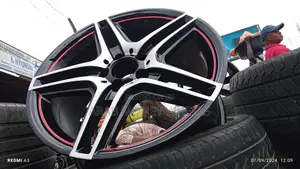 18 Inch Black an Silver Wheels