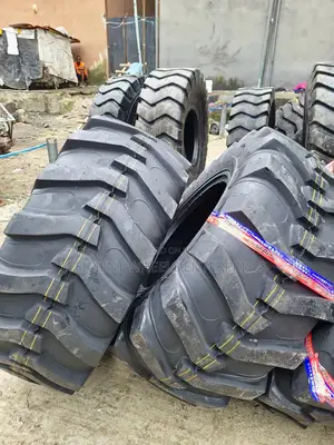 19.5l-24 12pr Tubeless