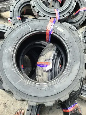 27x8.5-15nhs 8pr ROCKBUSTER