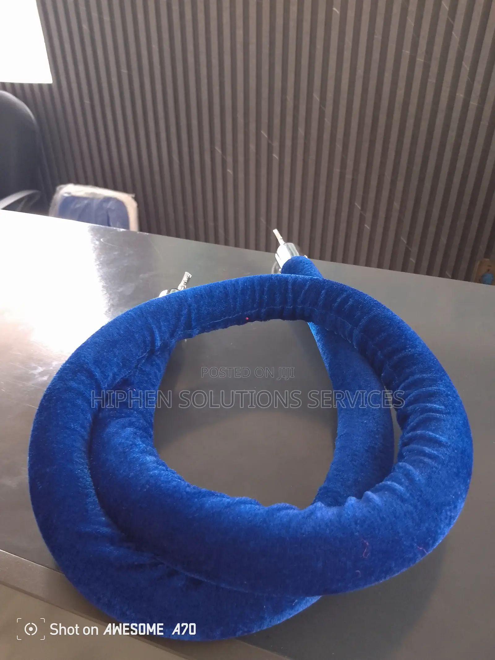 Queue Rope Barrier Crowd Control Stanchion W/ Silver