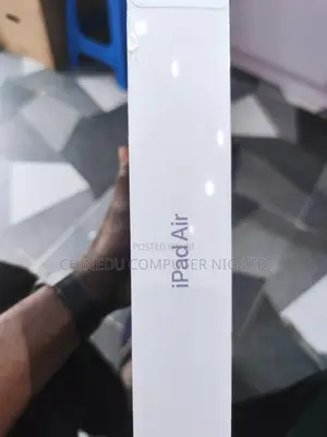 New Apple iPad Air (2022) 64 GB Blue