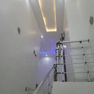 4bdrm Duplex in Oral Estate Chevron for sale