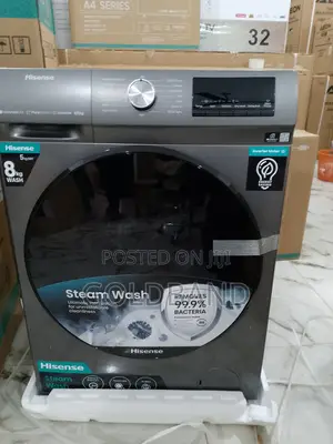 New-in Hisense Brand New 8kg Wash and Dry