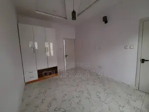 4bdrm Duplex in Oral Estate Chevron for sale