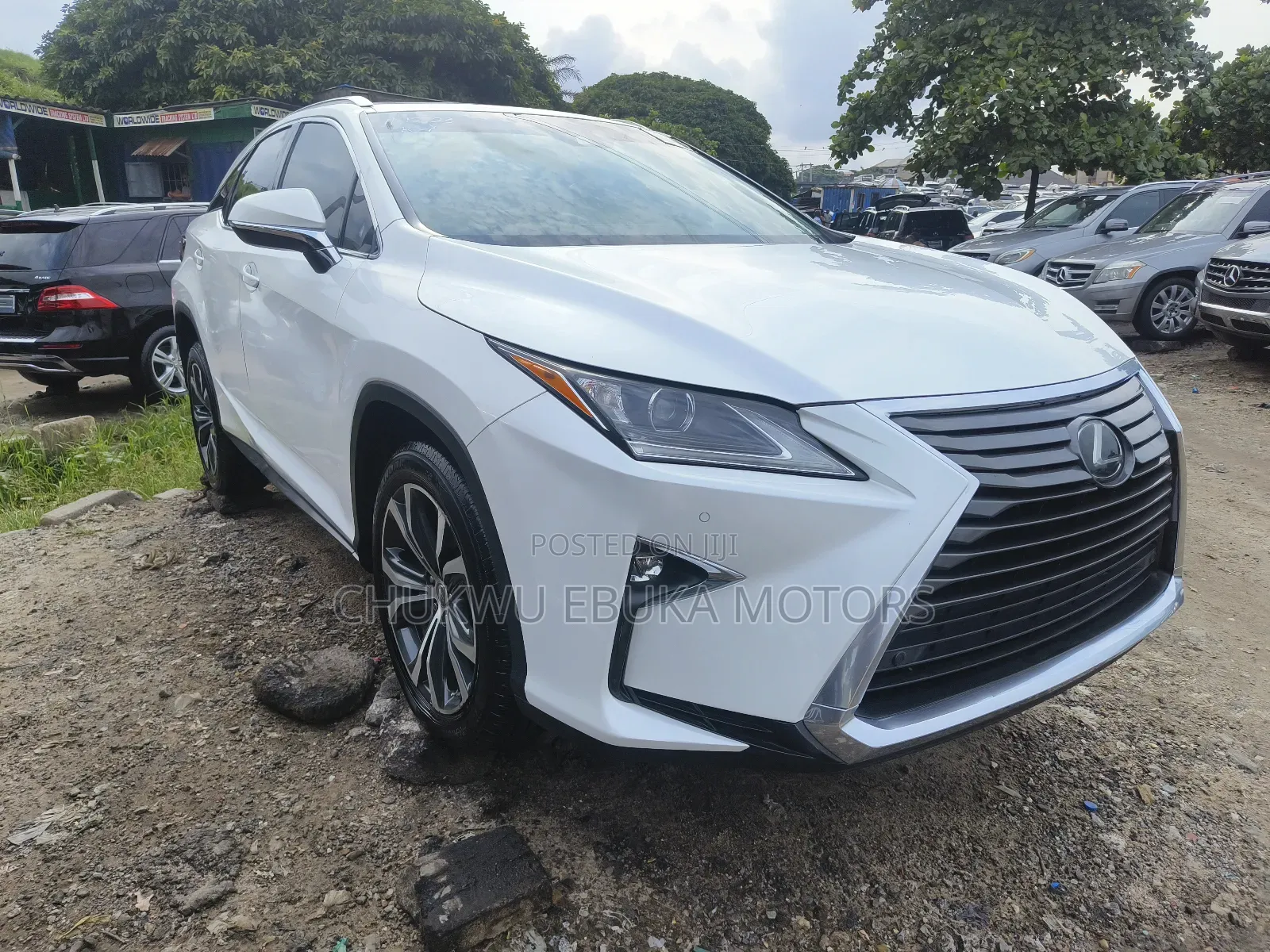 Lexus RX 350 AWD 2017 White