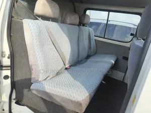 Toyota HiAce 2002 White
