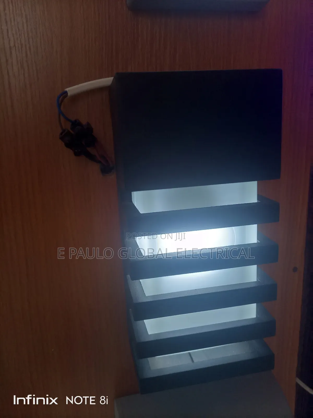 Wall Light and Fence Light Cast