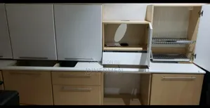 Italian Linear Kitchen Cabinet